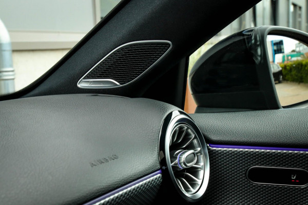 Mercedes-Benz A-Klasse 250 e Limousine Launch Sport Edition 8G Automaat 218pk! 1e|Panoramadak|Widescreen|LED|Leder|Burmester|Sfeer