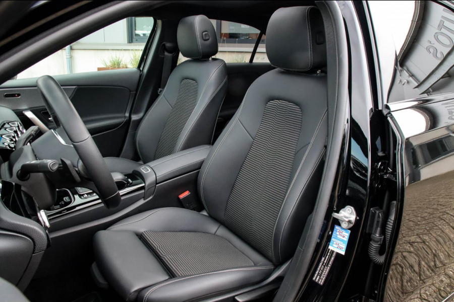 Mercedes-Benz A-Klasse 250 e Limousine Launch Sport Edition 8G Automaat 218pk! 1e|Panoramadak|Widescreen|LED|Leder|Burmester|Sfeer