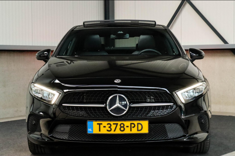 Mercedes-Benz A-Klasse 250 e Limousine Launch Sport Edition 8G Automaat 218pk! 1e|Panoramadak|Widescreen|LED|Leder|Burmester|Sfeer
