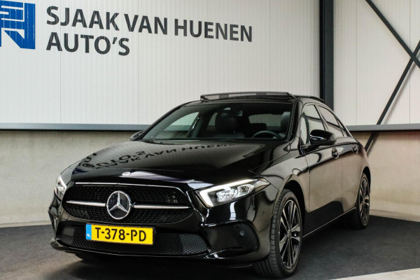 Mercedes-Benz A-Klasse 250 e Limousine Launch Sport Edition 8G Automaat 218pk! 1e|Panoramadak|Widescreen|LED|Leder|Burmester|Sfeer