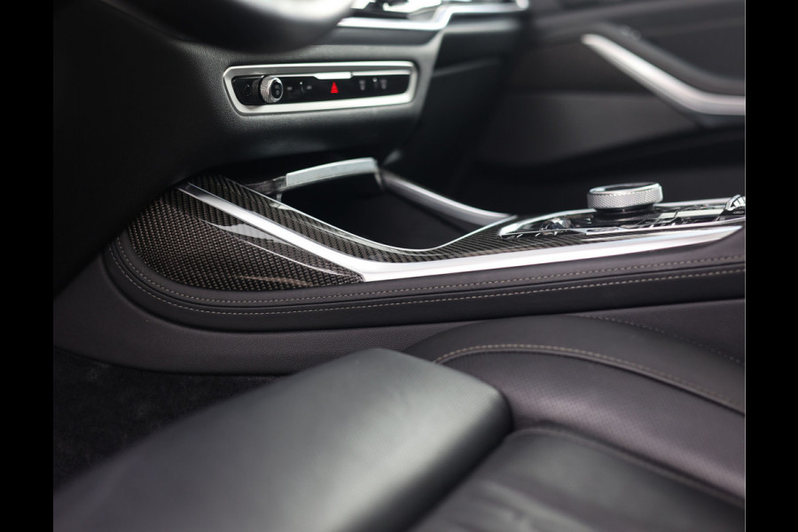 BMW X7 40i xDrive | Skylounge - B&O - Massage