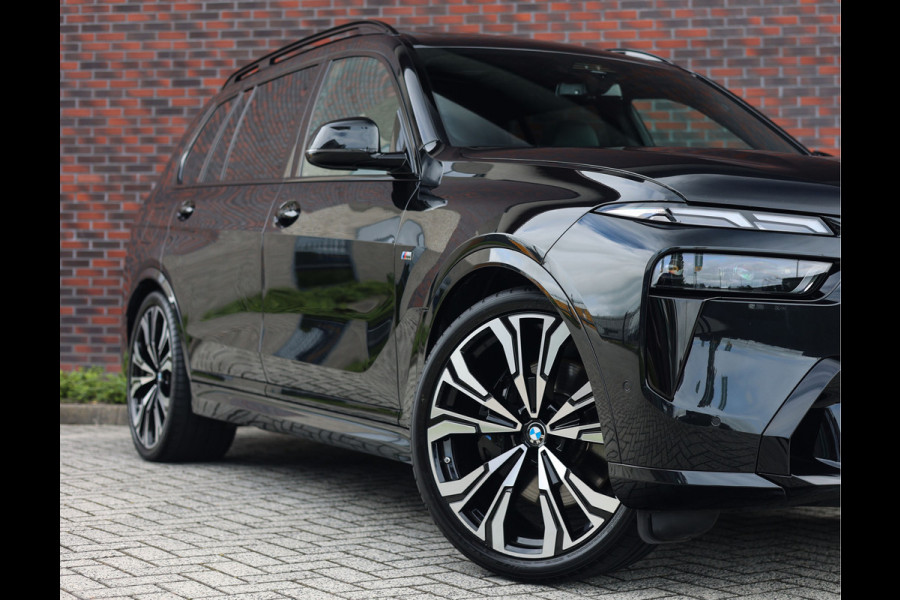 BMW X7 40i xDrive | Skylounge - B&O - Massage