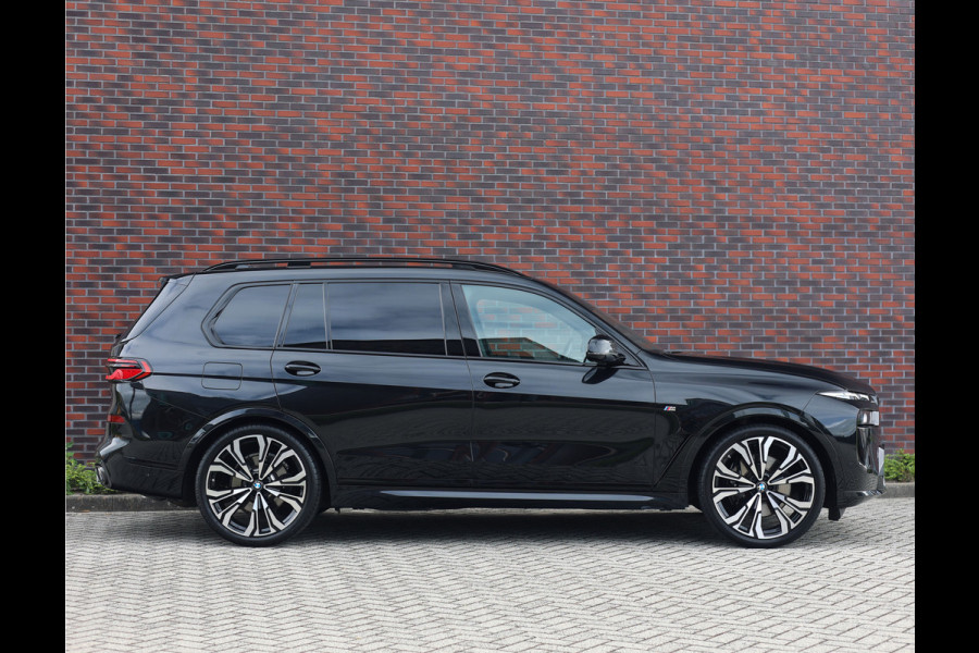 BMW X7 40i xDrive | Skylounge - B&O - Massage