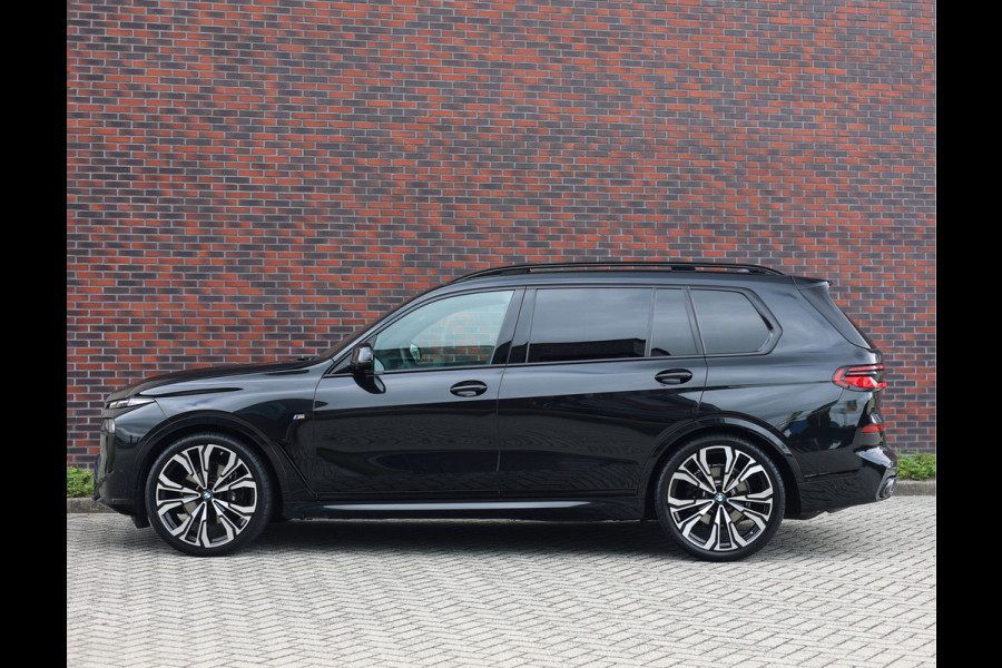 BMW X7 40i xDrive | Skylounge - B&O - Massage