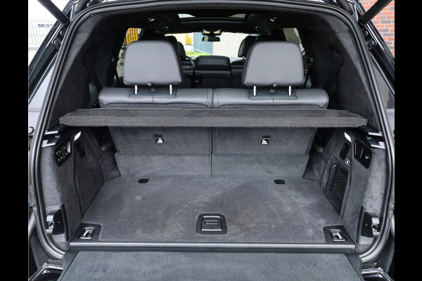 BMW X7 40i xDrive | Skylounge - B&O - Massage