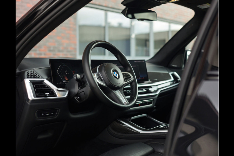 BMW X7 40i xDrive | Skylounge - B&O - Massage