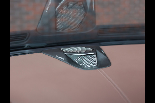Aston Martin DB12 Volante 4.0 V8