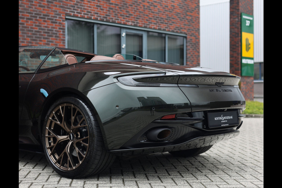Aston Martin DB12 Volante 4.0 V8