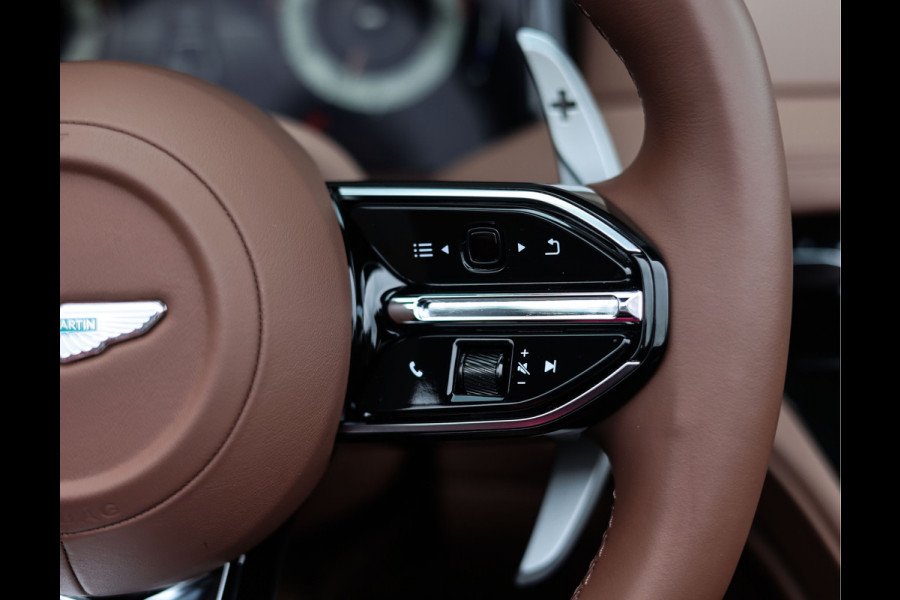 Aston Martin DB12 Volante 4.0 V8