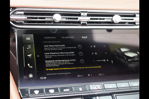 Aston Martin DB12 Volante 4.0 V8