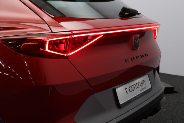 CUPRA Formentor 245 PK 1.4 e-Hybrid VZ Performance PHEV, Adap. Cruise Control, Carplay, Stuurverwarming