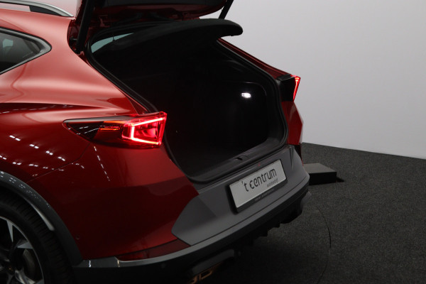 CUPRA Formentor 245 PK 1.4 e-Hybrid VZ Performance PHEV, Adap. Cruise Control, Carplay, Stuurverwarming