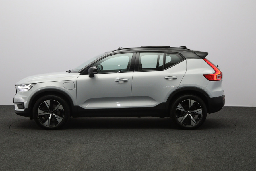 Volvo XC40 211 PK 1.5 T4 Recharge R-Design PHEV, Panoramadak, Harman/Kardon, Memory