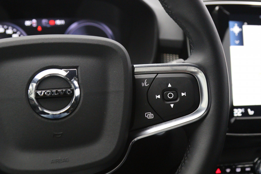 Volvo XC40 211 PK 1.5 T4 Recharge R-Design PHEV, Panoramadak, Harman/Kardon, Memory