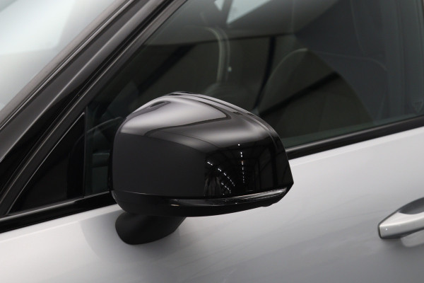 Volvo XC40 211 PK 1.5 T4 Recharge R-Design PHEV, Panoramadak, Harman/Kardon, Memory
