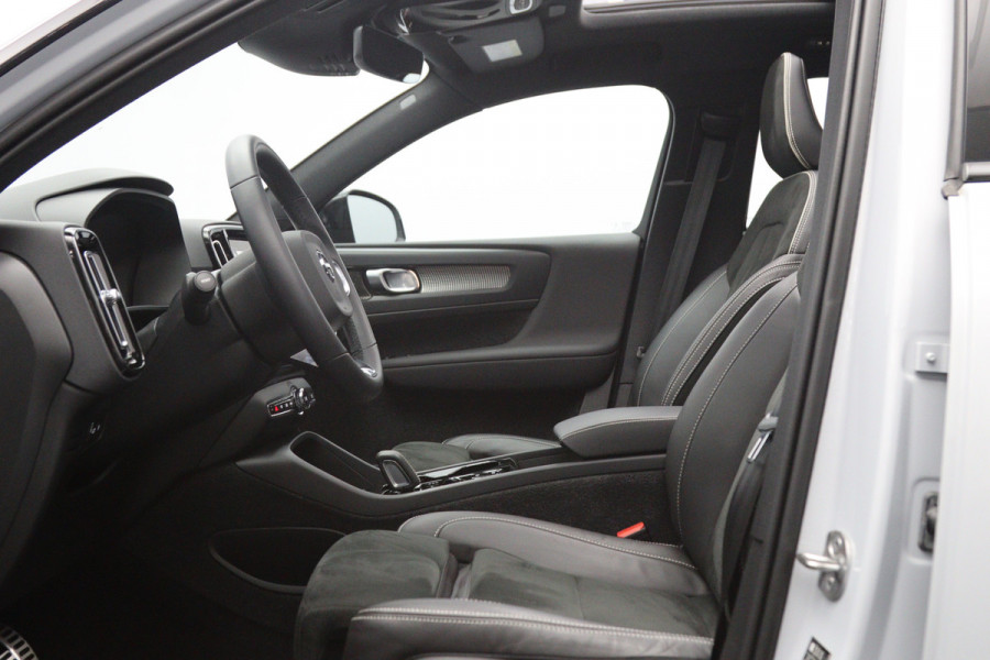 Volvo XC40 211 PK 1.5 T4 Recharge R-Design PHEV, Panoramadak, Harman/Kardon, Memory