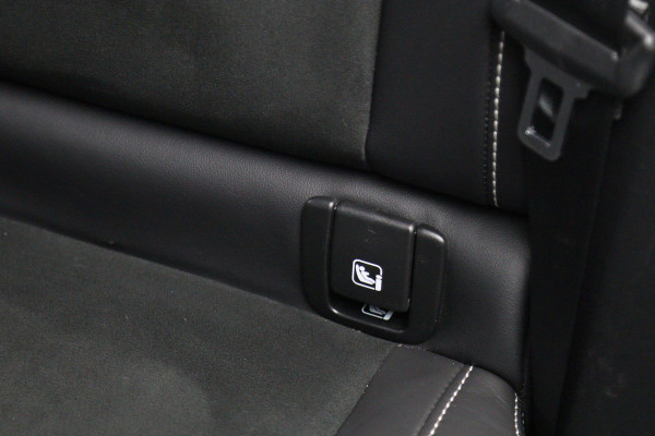 Volvo XC40 211 PK 1.5 T4 Recharge R-Design PHEV, Panoramadak, Harman/Kardon, Memory