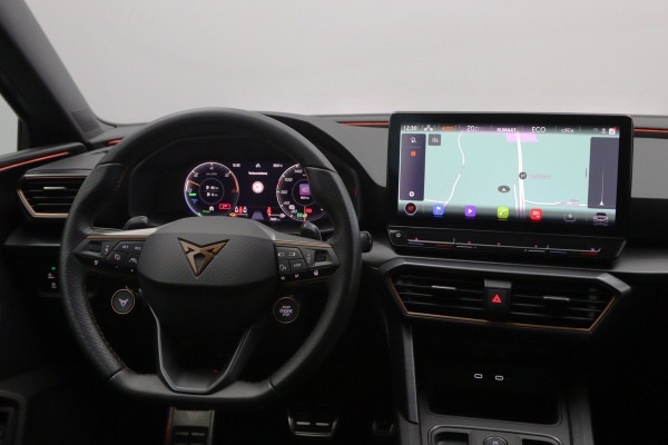 CUPRA Leon Sportstourer 1.4 e-Hybrid 245 PK VZ Copper Edition PHEV, Trekhaak, Adap. Cruise Control, Memory