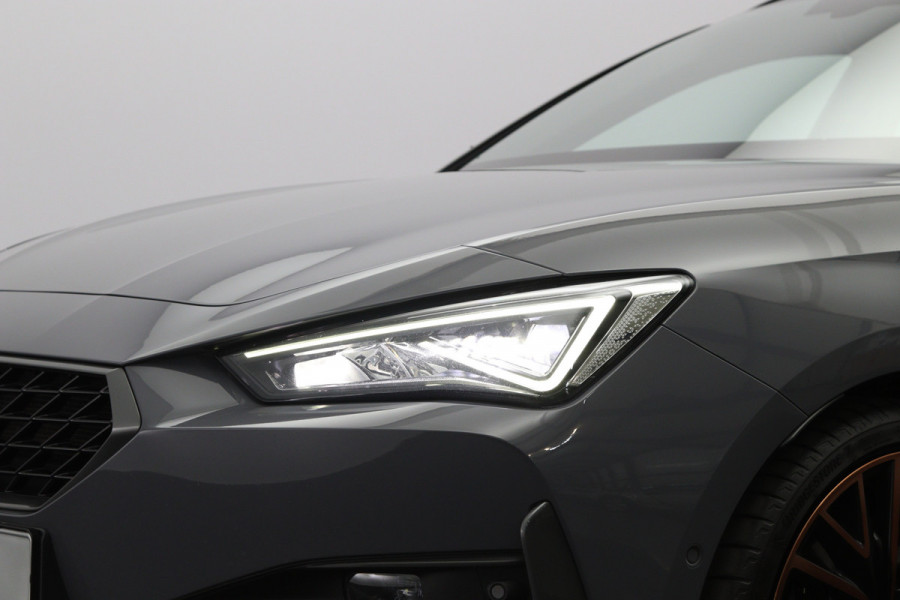 CUPRA Leon Sportstourer 1.4 e-Hybrid 245 PK VZ Copper Edition PHEV, Trekhaak, Adap. Cruise Control, Memory