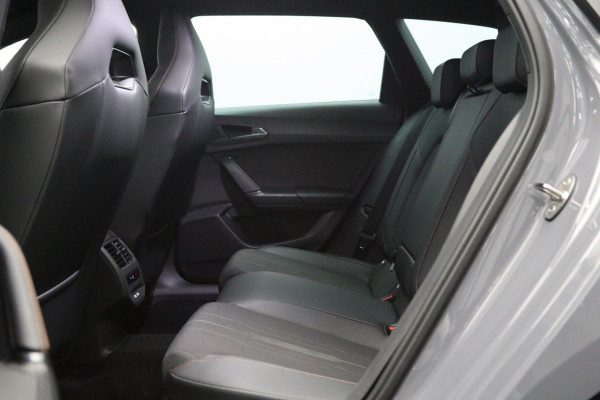 CUPRA Leon Sportstourer 1.4 e-Hybrid 245 PK VZ Copper Edition PHEV, Trekhaak, Adap. Cruise Control, Memory