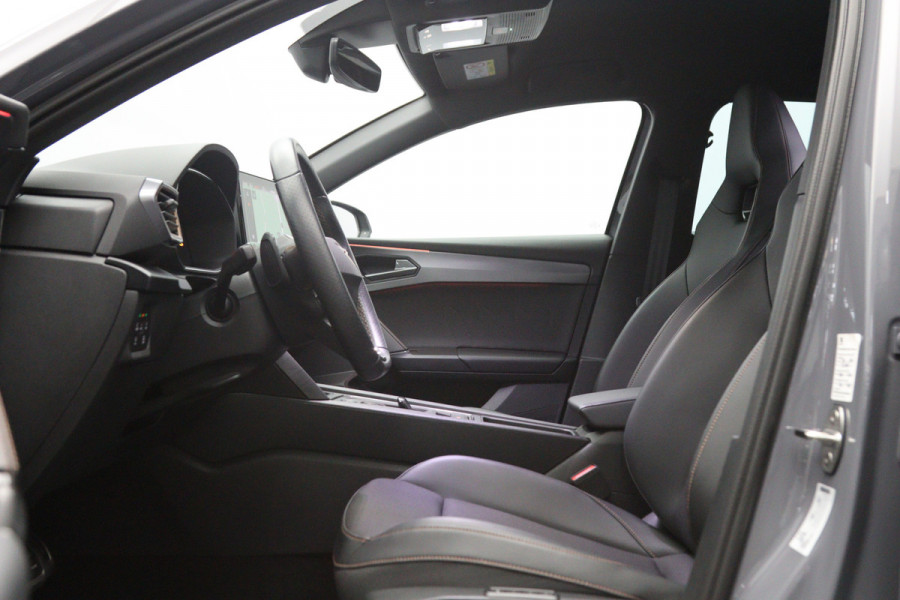 CUPRA Leon Sportstourer 1.4 e-Hybrid 245 PK VZ Copper Edition PHEV, Trekhaak, Adap. Cruise Control, Memory