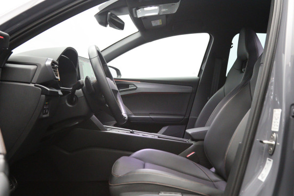 CUPRA Leon Sportstourer 1.4 e-Hybrid 245 PK VZ Copper Edition PHEV, Trekhaak, Adap. Cruise Control, Memory