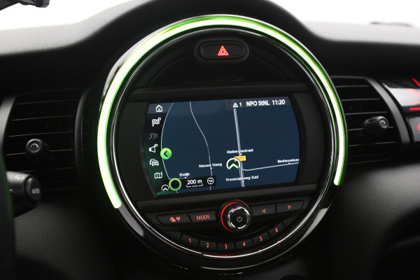 MINI 3-deurs 1.5 Cooper 136 PK Automaat John Cooper Works, Panoramadak, Stoelverwarming, Cruise Control