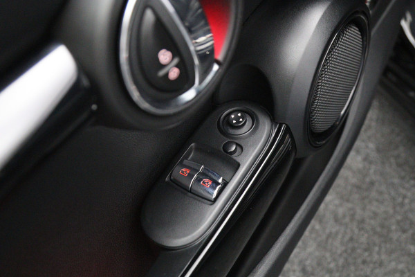 MINI 3-deurs 1.5 Cooper 136 PK Automaat John Cooper Works, Panoramadak, Stoelverwarming, Cruise Control