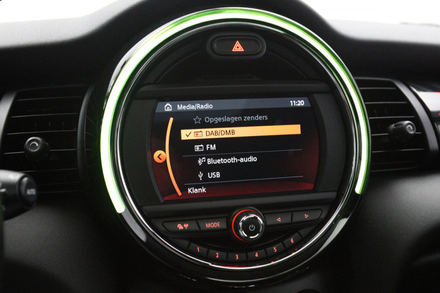 MINI 3-deurs 1.5 Cooper 136 PK Automaat John Cooper Works, Panoramadak, Stoelverwarming, Cruise Control