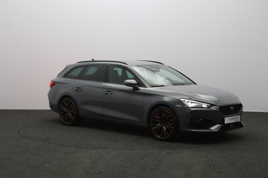 CUPRA Leon Sportstourer 245 PK 1.4 e-Hybrid VZ Copper Edition PHEV, Adap. Cruise Control, Stuur- & Stoelverwarming, BEATS Audio
