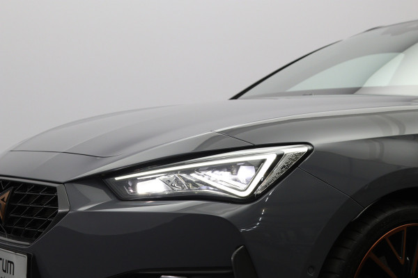 CUPRA Leon Sportstourer 245 PK 1.4 e-Hybrid VZ Copper Edition PHEV, Adap. Cruise Control, Stuur- & Stoelverwarming, BEATS Audio