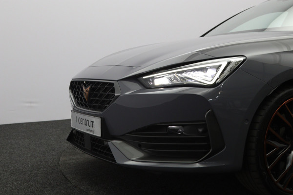 CUPRA Leon Sportstourer 245 PK 1.4 e-Hybrid VZ Copper Edition PHEV, Adap. Cruise Control, Stuur- & Stoelverwarming, BEATS Audio