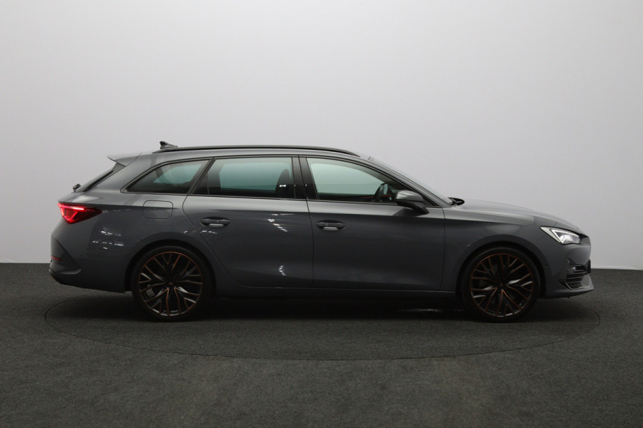 CUPRA Leon Sportstourer 245 PK 1.4 e-Hybrid VZ Copper Edition PHEV, Adap. Cruise Control, Stuur- & Stoelverwarming, BEATS Audio