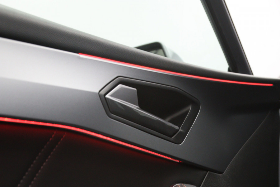 CUPRA Leon Sportstourer 245 PK 1.4 e-Hybrid VZ Copper Edition PHEV, Adap. Cruise Control, Stuur- & Stoelverwarming, BEATS Audio