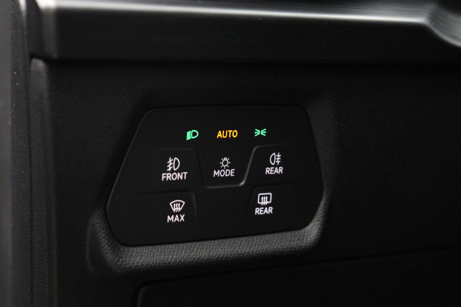 CUPRA Leon Sportstourer 245 PK 1.4 e-Hybrid VZ Copper Edition PHEV, Adap. Cruise Control, Stuur- & Stoelverwarming, BEATS Audio