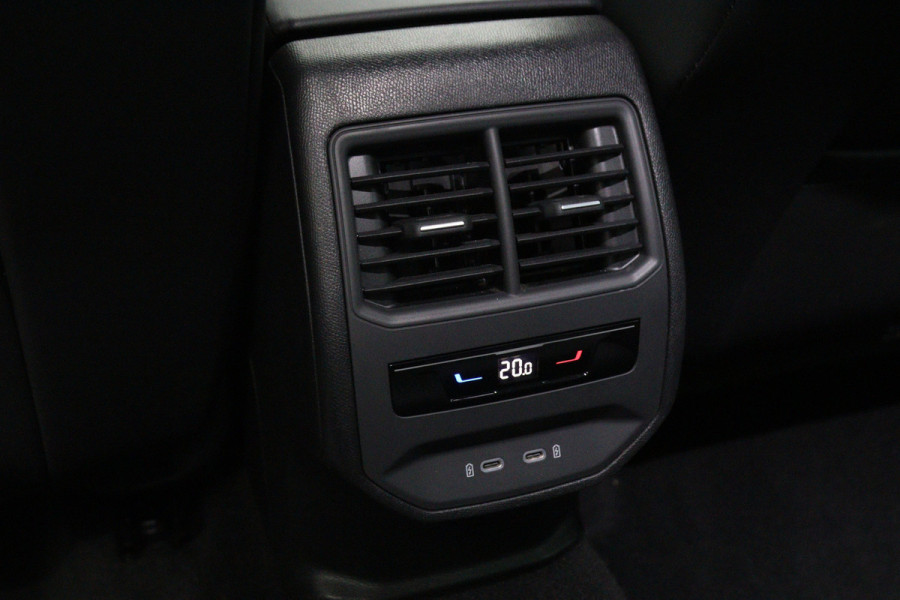 CUPRA Leon Sportstourer 245 PK 1.4 e-Hybrid VZ Copper Edition PHEV, Adap. Cruise Control, Stuur- & Stoelverwarming, BEATS Audio