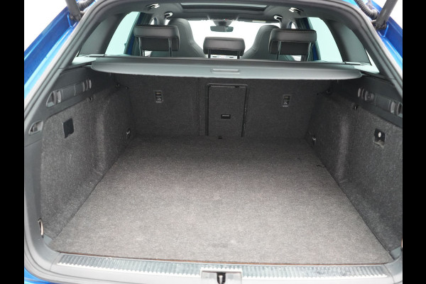 Škoda Superb Combi 1.4 TSI iV Sportline PHEV 218pk Dealer O.H | Panodak | Adaptive Cruise | Camera | Crystal LED | Alcantara Sportstoelen Memory & Verwarmd | Keyless | Apple Carplay | Virtual | Navigatie | DAB | 19"L.M |