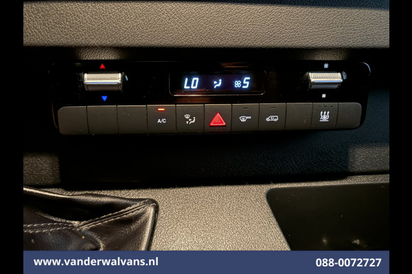 Mercedes-Benz Sprinter 316 CDI 164pk L2H2 Euro6 Airco | Camera | Navigatie | Trekhaak | Cruisecontrol Bijrijdersbank