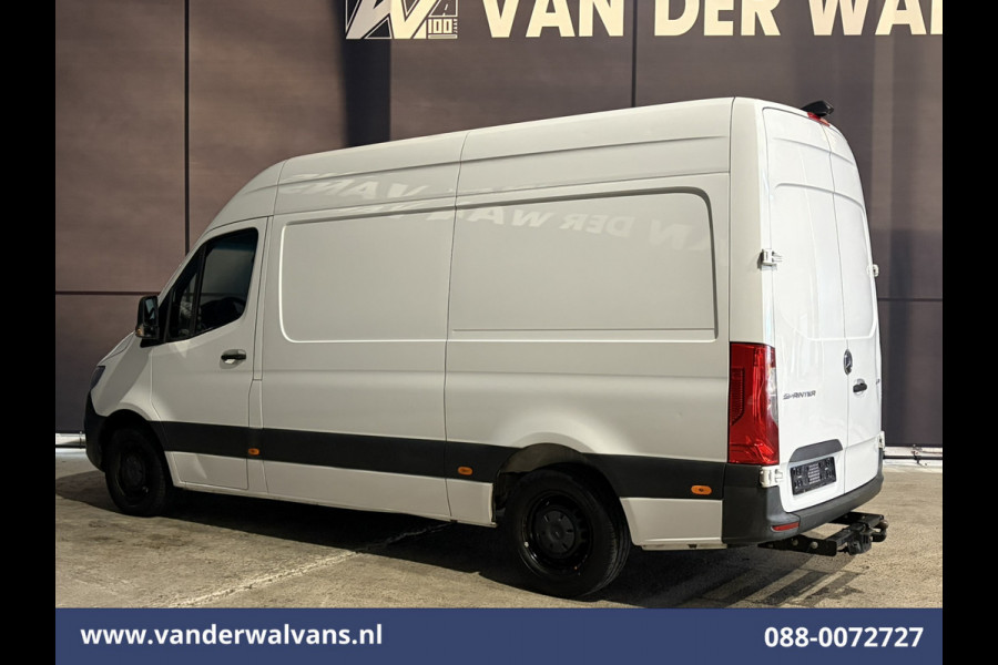 Mercedes-Benz Sprinter 316 CDI 164pk L2H2 Euro6 Airco | Camera | Navigatie | Trekhaak | Cruisecontrol Bijrijdersbank