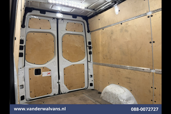 Mercedes-Benz Sprinter 316 CDI 164pk L2H2 Euro6 Airco | Camera | Navigatie | Trekhaak | Cruisecontrol Bijrijdersbank