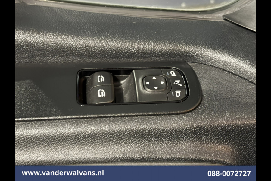Mercedes-Benz Sprinter 316 CDI 164pk L2H2 Euro6 Airco | Camera | Navigatie | Trekhaak | Cruisecontrol Bijrijdersbank
