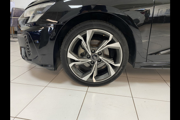 Audi A3 Sportback 35 TFSI S edition Panoramadak / B&O soundsystem /