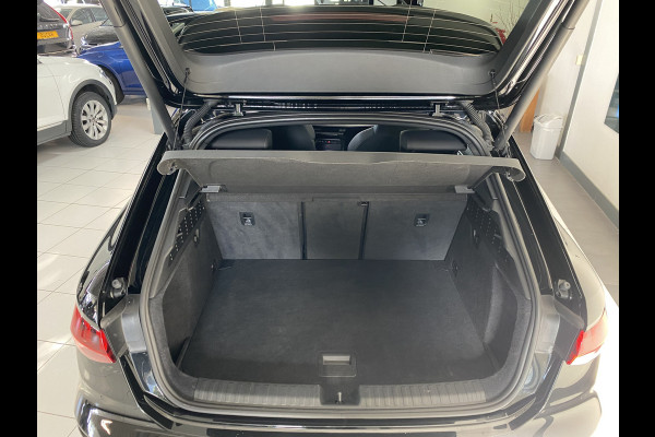 Audi A3 Sportback 35 TFSI S edition Panoramadak / B&O soundsystem /
