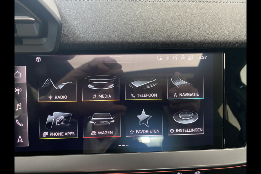 Audi A3 Sportback 35 TFSI S edition Panoramadak / B&O soundsystem /