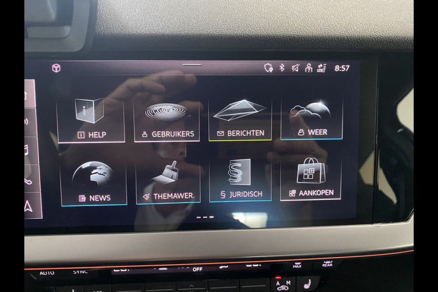 Audi A3 Sportback 35 TFSI S edition Panoramadak / B&O soundsystem /