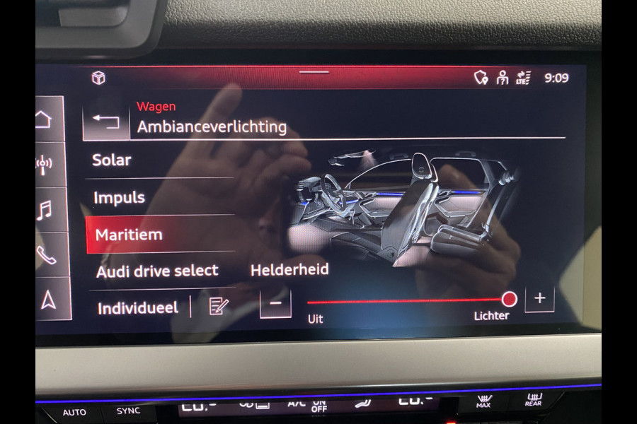 Audi A3 Sportback 35 TFSI S edition Panoramadak / B&O soundsystem /