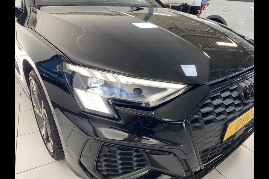 Audi A3 Sportback 35 TFSI S edition Panoramadak / B&O soundsystem /