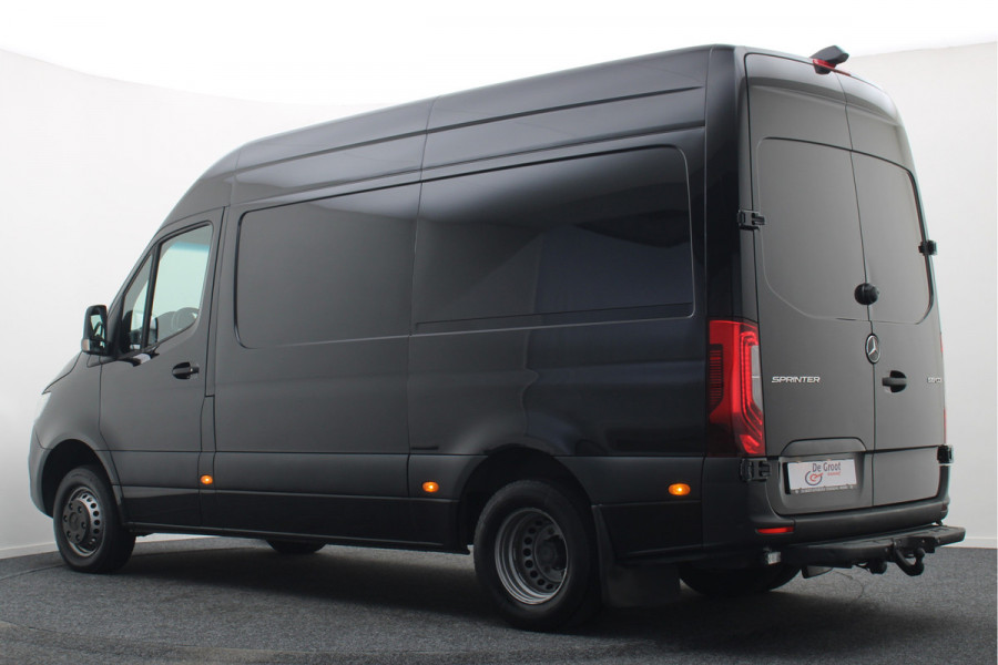 Mercedes-Benz Sprinter 519 CDI Automaat L2H2 Leer, Luchtvering, 360° Camera, ACC, Trekhaak, LED, Dubbel lucht, N1