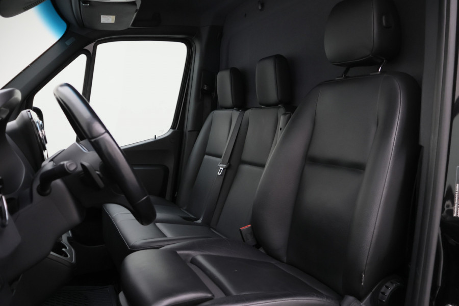 Mercedes-Benz Sprinter 519 CDI Automaat L2H2 Leer, Luchtvering, 360° Camera, ACC, Trekhaak, LED, Dubbel lucht, N1