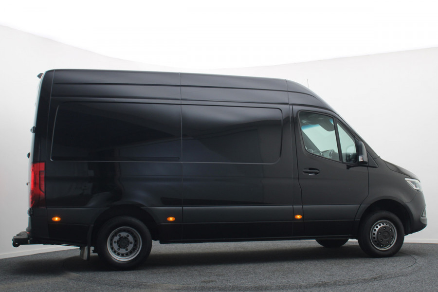 Mercedes-Benz Sprinter 519 CDI Automaat L2H2 Leer, Luchtvering, 360° Camera, ACC, Trekhaak, LED, Dubbel lucht, N1